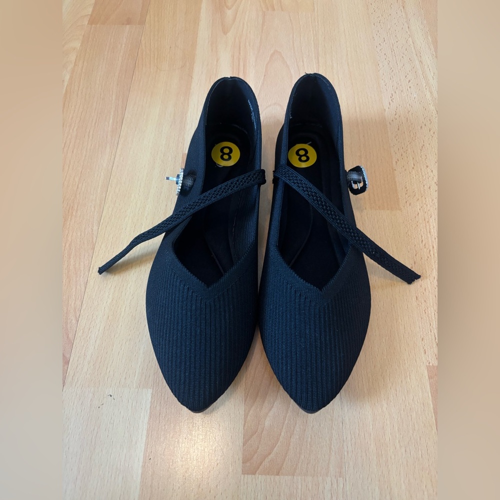Women’s Black Pointed Mary Jane Flats - Size 8